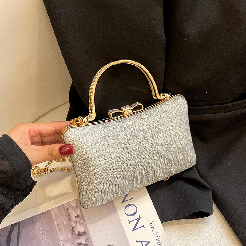 Bolso Minimalist Chic – Elegancia Versátil para el Día a Día