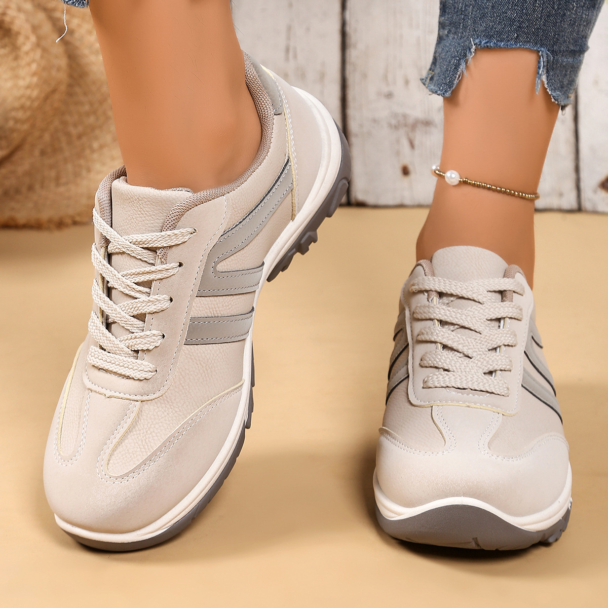 ZAPATO RETRO EL EQUILIBRIO PERFECTO ENTRE LA NOSTALGIA Y VANGUARDIA. - Imagen 7