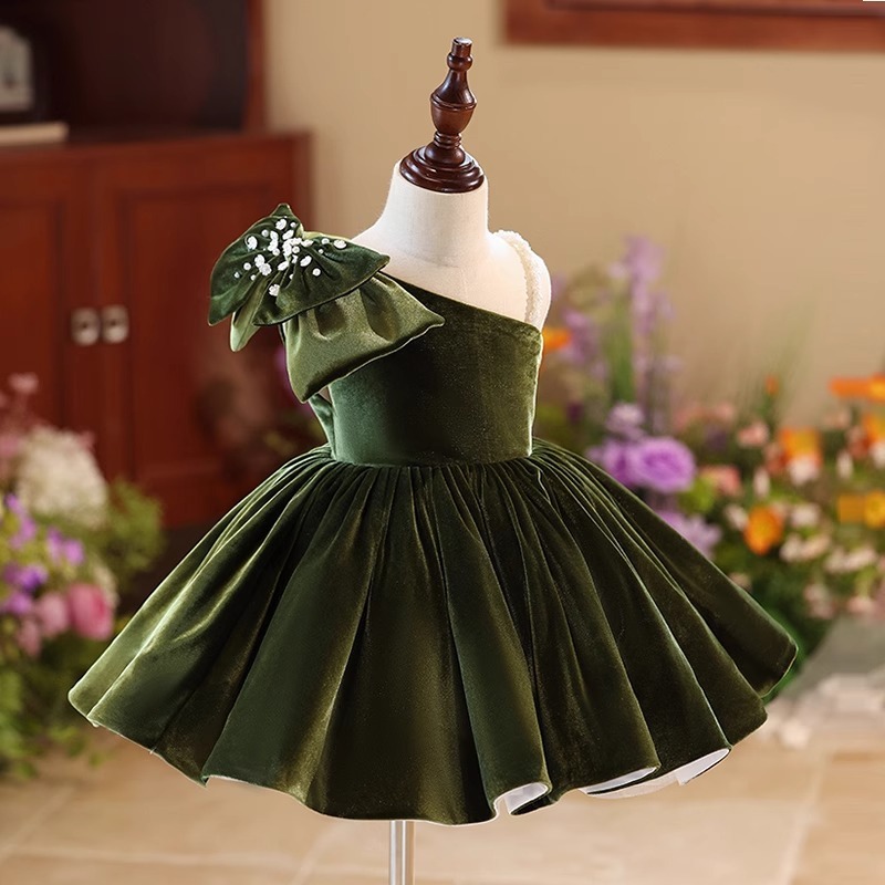 VESTIDO DE NOCHE ELEGANTE INFANTIL.