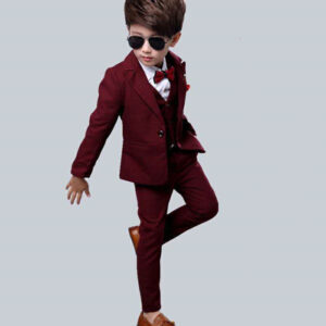 Traje Infantil de Tres Piezas Elegante para Otoño e Invierno