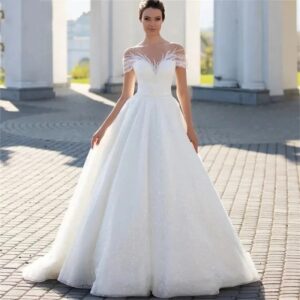 Vestido de Novia Princesa con Hombros Caídos y Falda de Tul