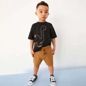 Conjunto Casual de Camiseta con Estampado y Pantalón Corto para Niño
