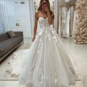 Vestido de Novia Princesa con Bordados de Encaje y Tul Premium